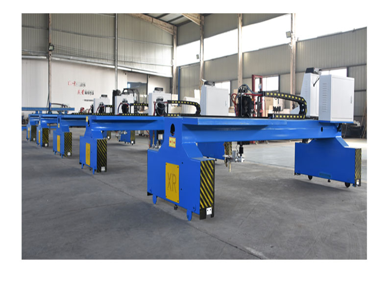 選擇大型激光切割機時需要著重考慮這些方面！